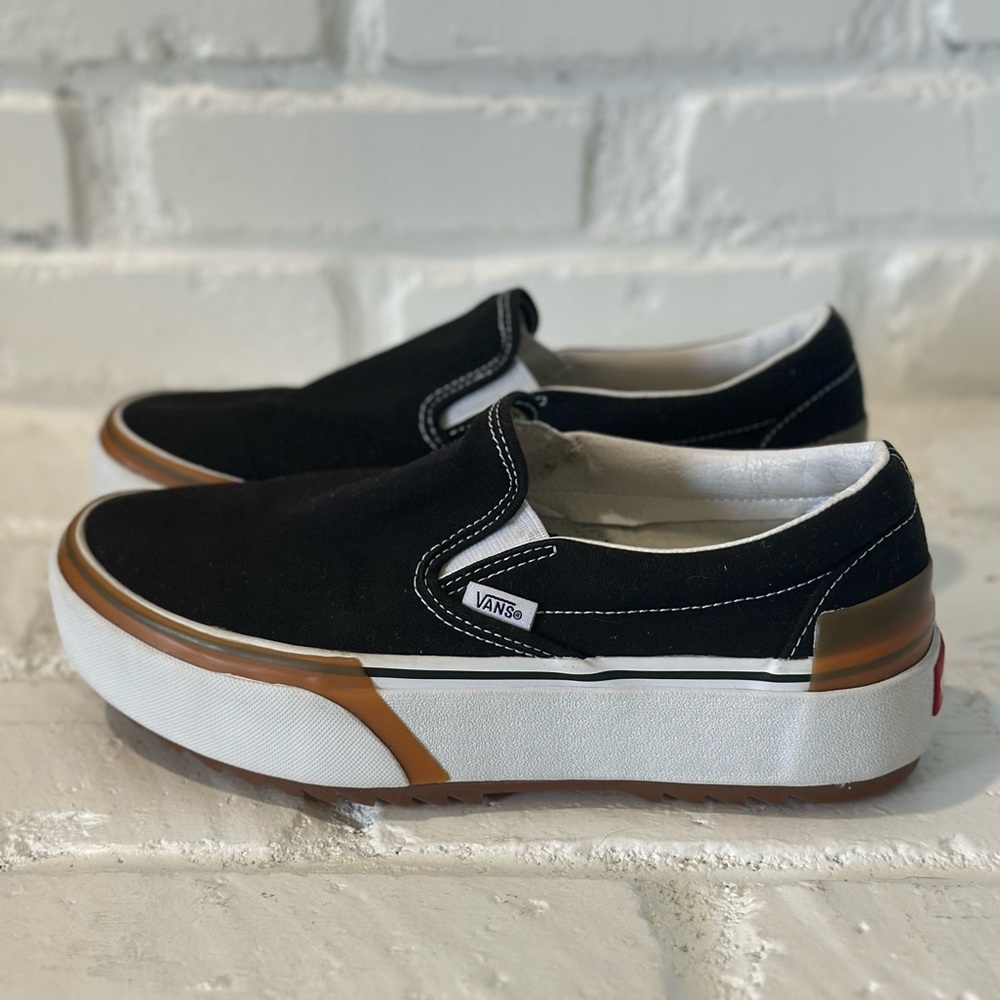 Vans Asher Platform Slip On Sneakers, Womens 9 Black/White